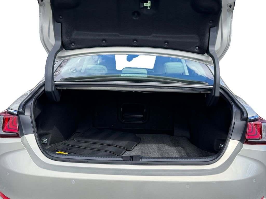 Certified 2025 Lexus ES 350 w/ Premium Package image 9