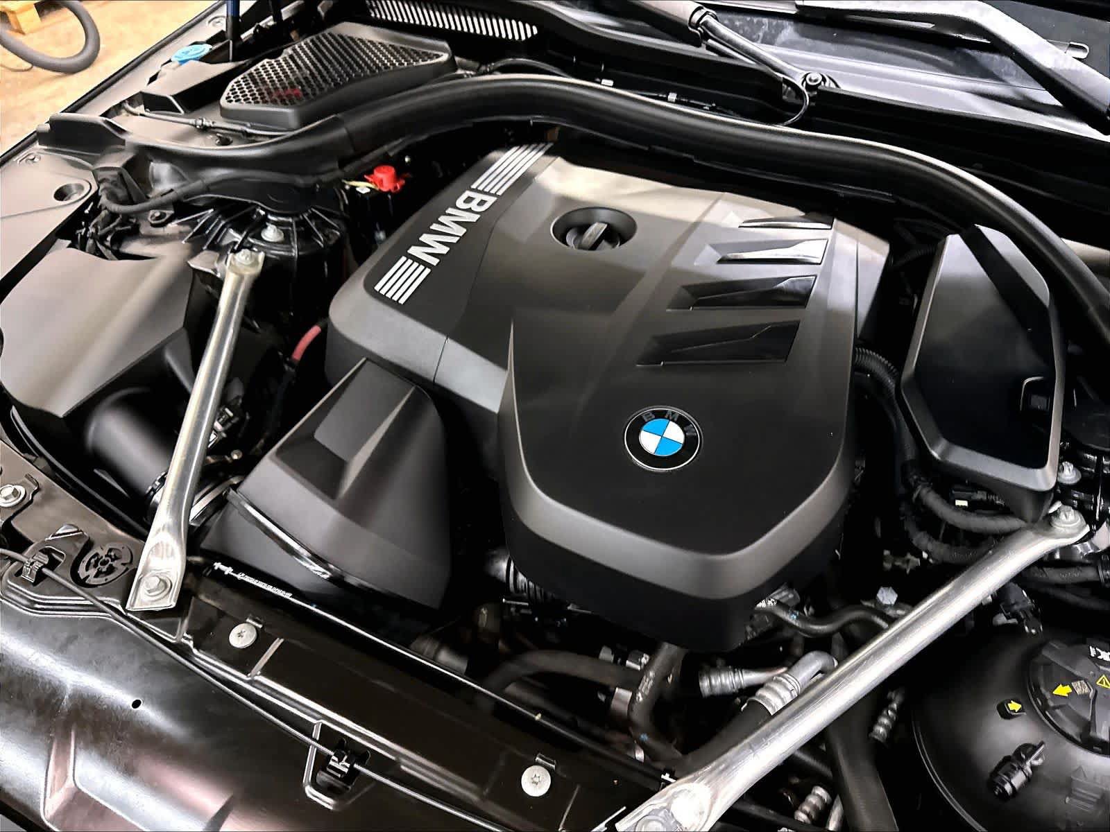 Used 2026 BMW 530i w/ M Sport Package RWD image 33