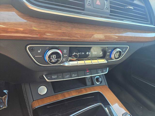 Used 2023 Audi Q5 e Premium Plus w/ Premium Plus Package image 31