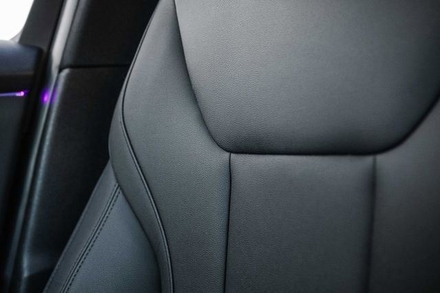 Used 2019 BMW 330i Sedan w/ Parking Assistance Package RWD image 28