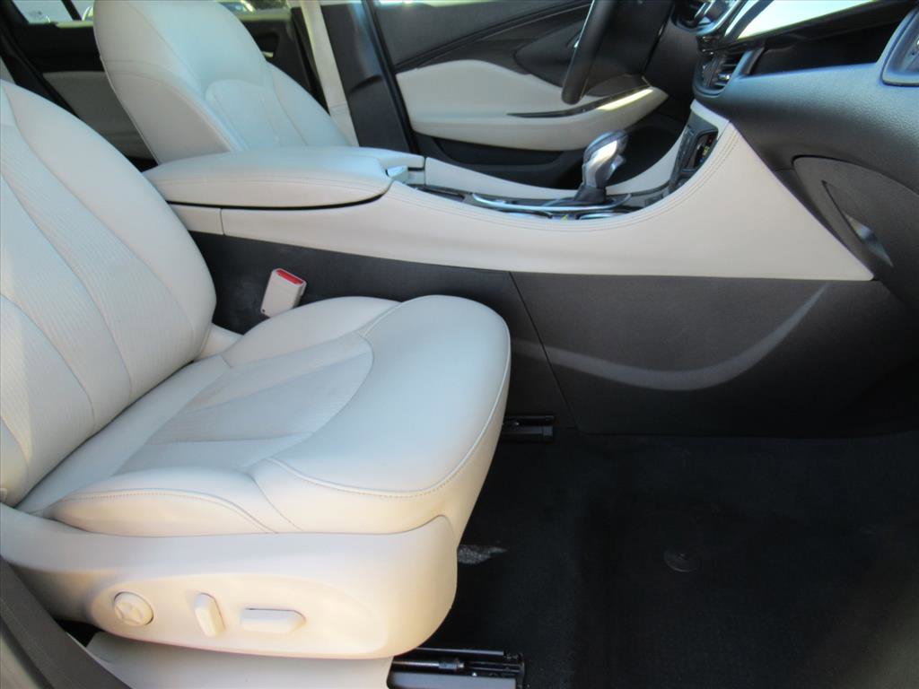 Used 2019 Buick Envision Preferred image 9