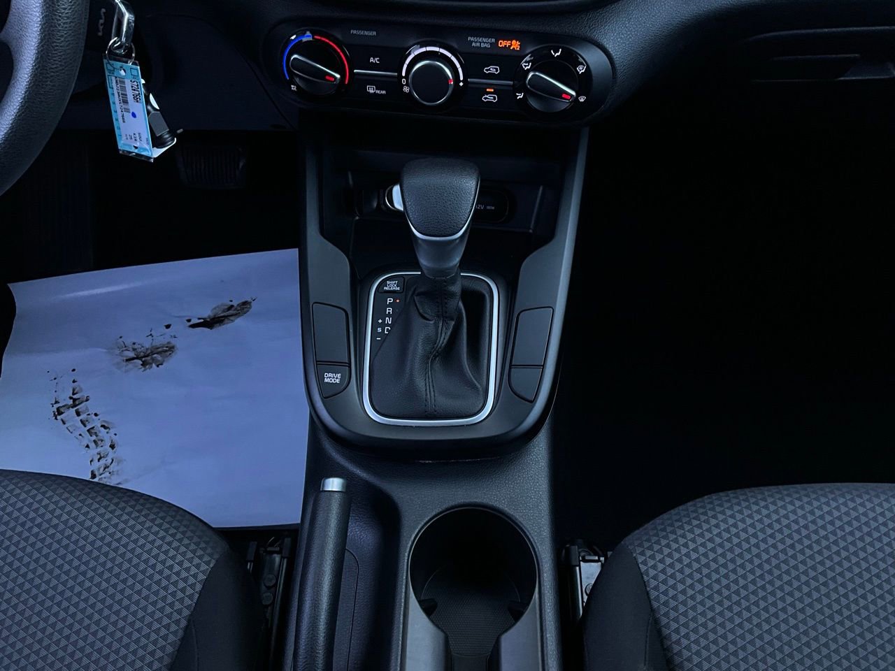 Used 2025 Kia Soul LX image 13