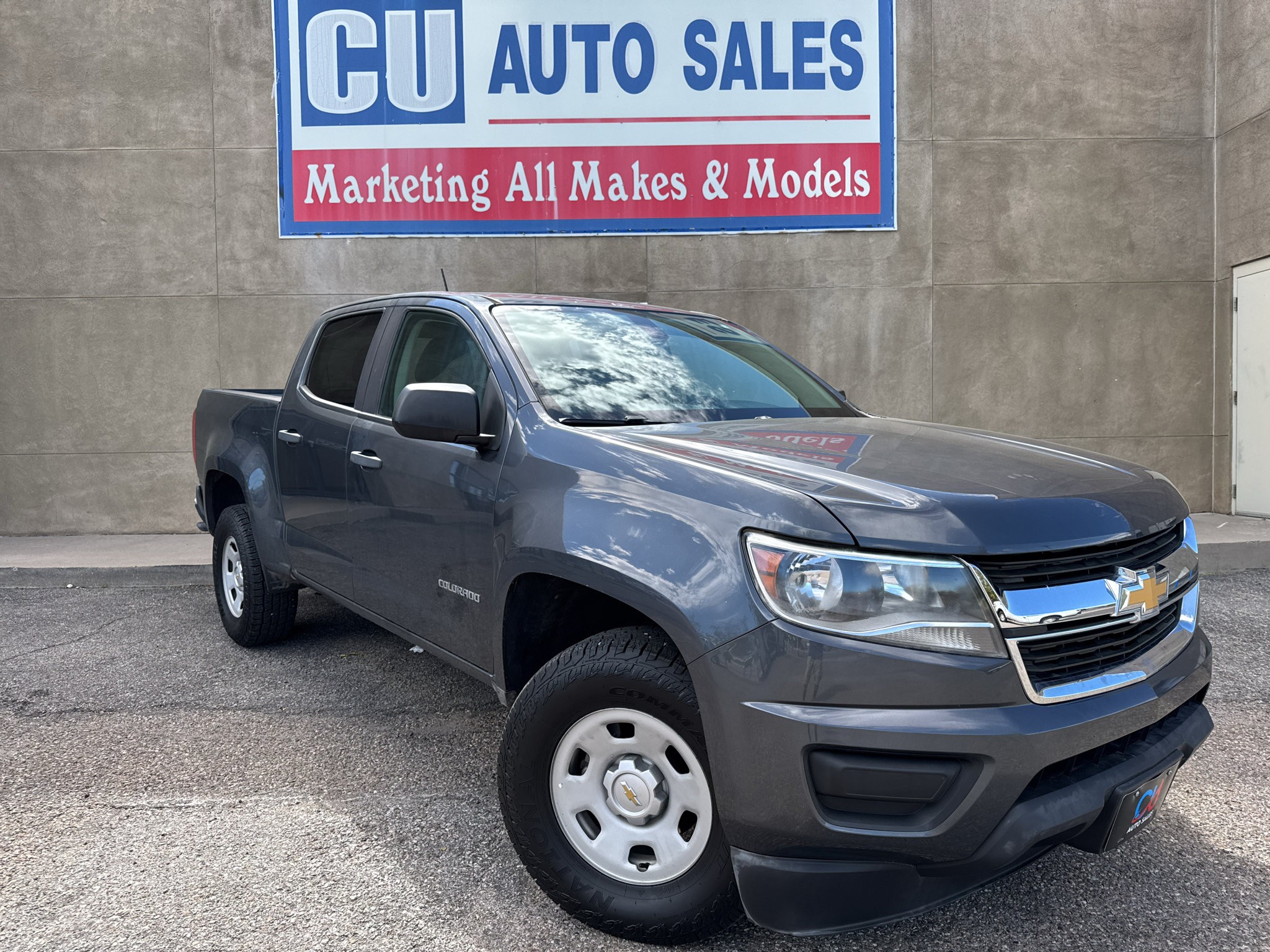 Used 2017 Chevrolet Colorado W/T w/ WT Convenience Package RWD image 1