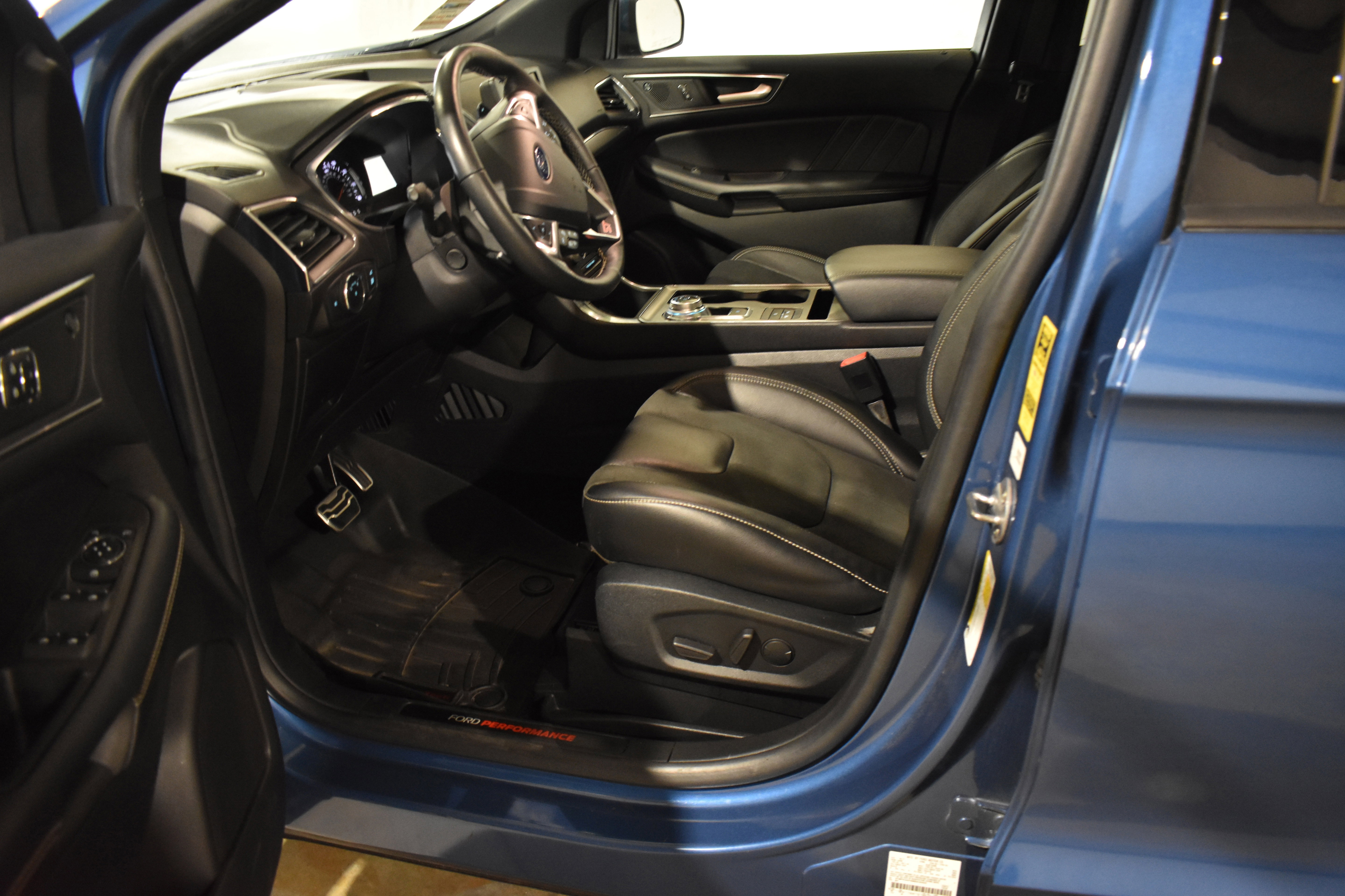 Used 2021 Ford Edge ST w/ Equipment Group 401A image 12