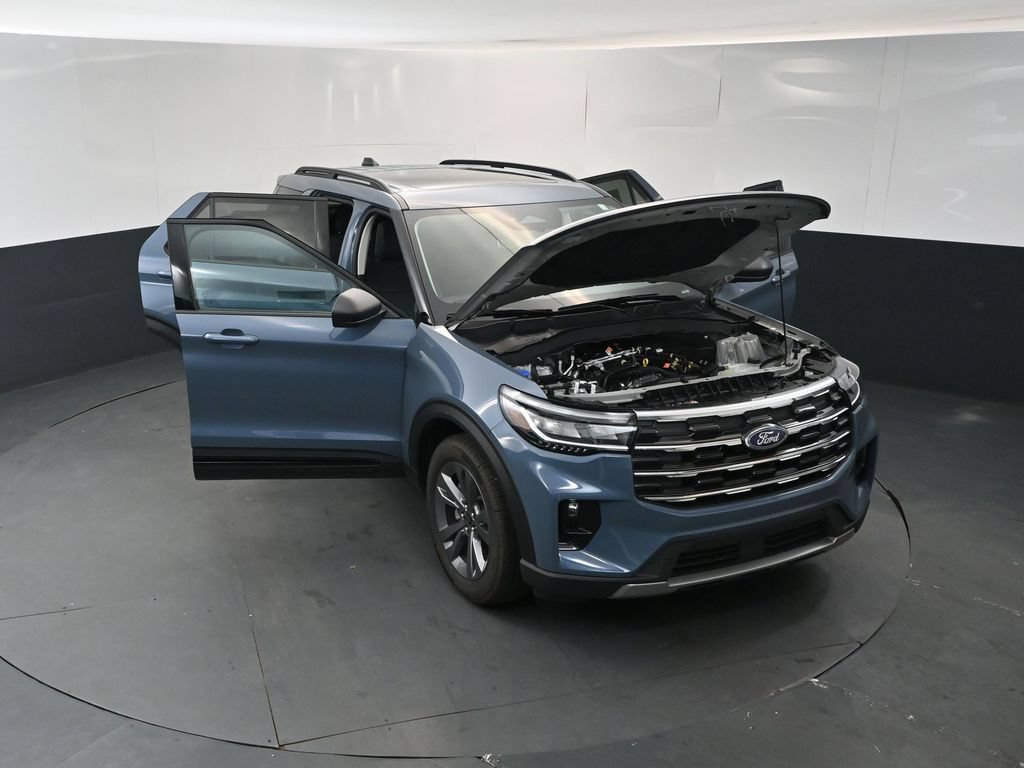 New 2026 Ford Explorer Active w/ Active Comfort Package AWD/4WD image 17