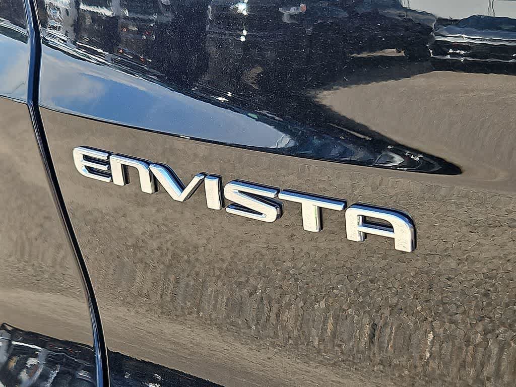 Used 2025 Buick Envista Avenir FWD image 30