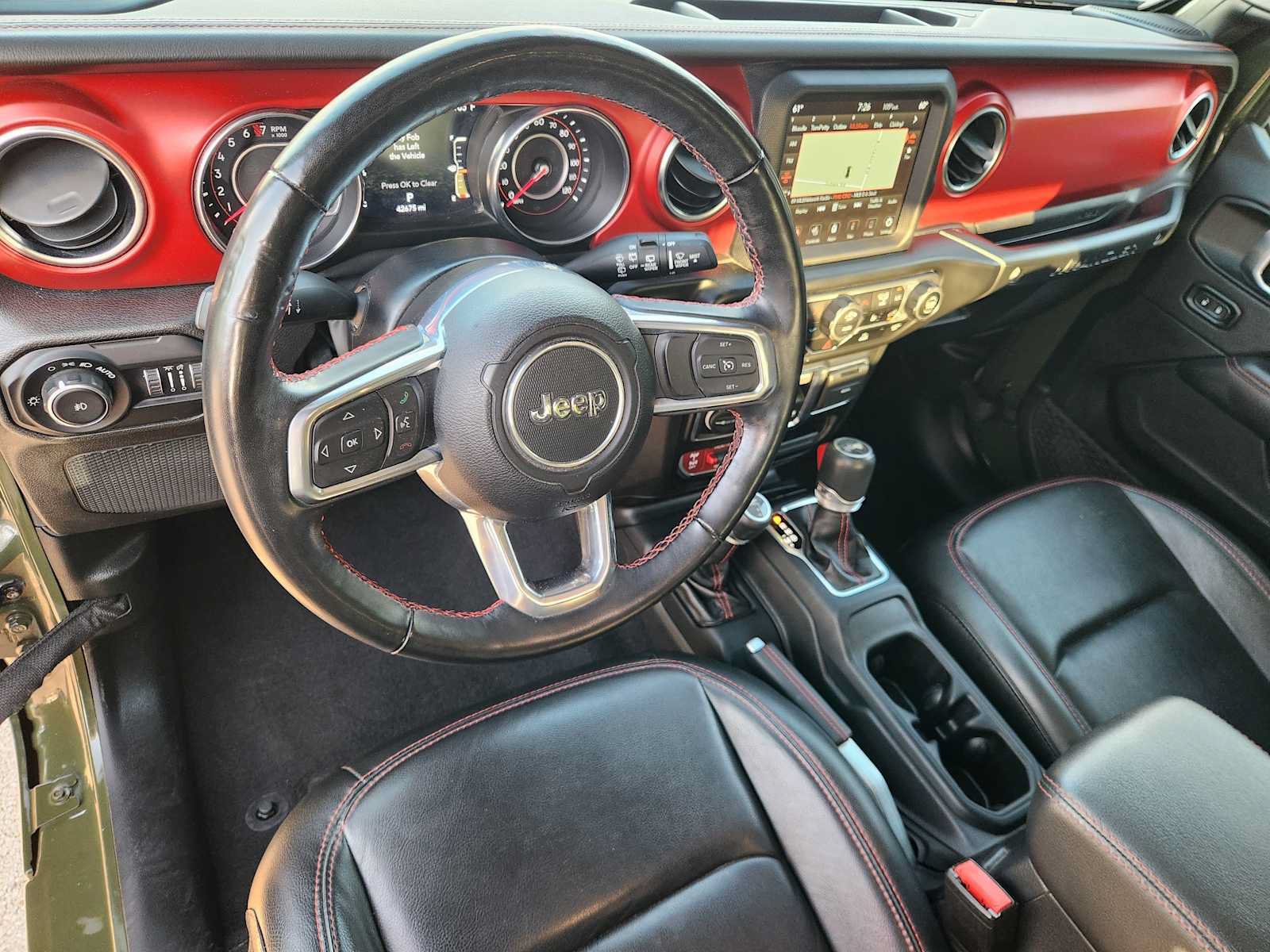 Used 2022 Jeep Wrangler Rubicon AWD/4WD image 2