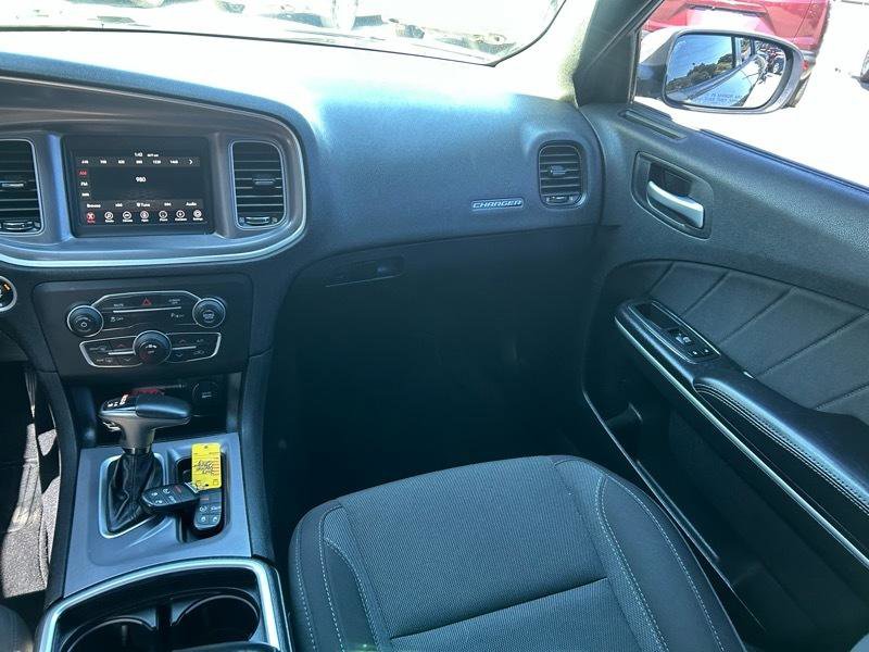 Used 2019 Dodge Charger SXT image 13
