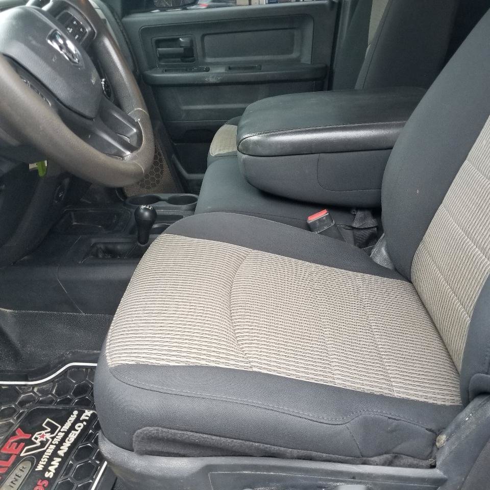 Used 2012 RAM 3500 ST w/ ST Decor Group AWD/4WD image 11