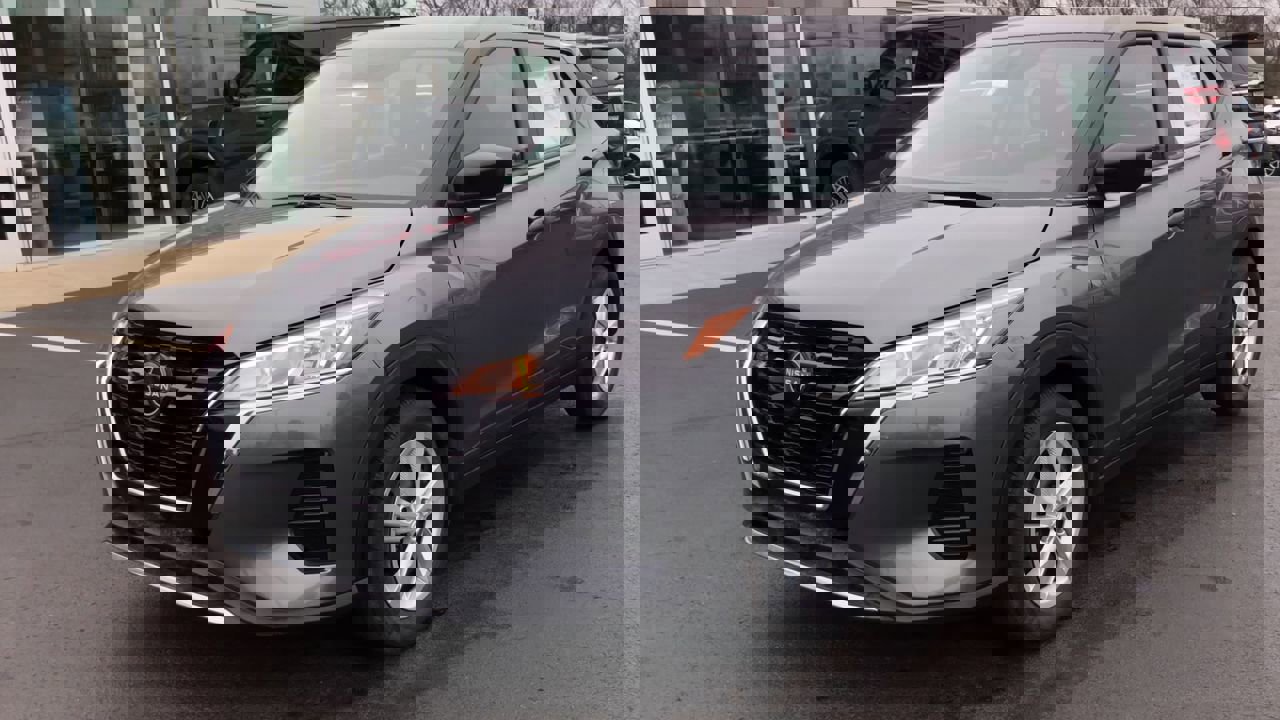 New 2025 Nissan Kicks Play S image 4