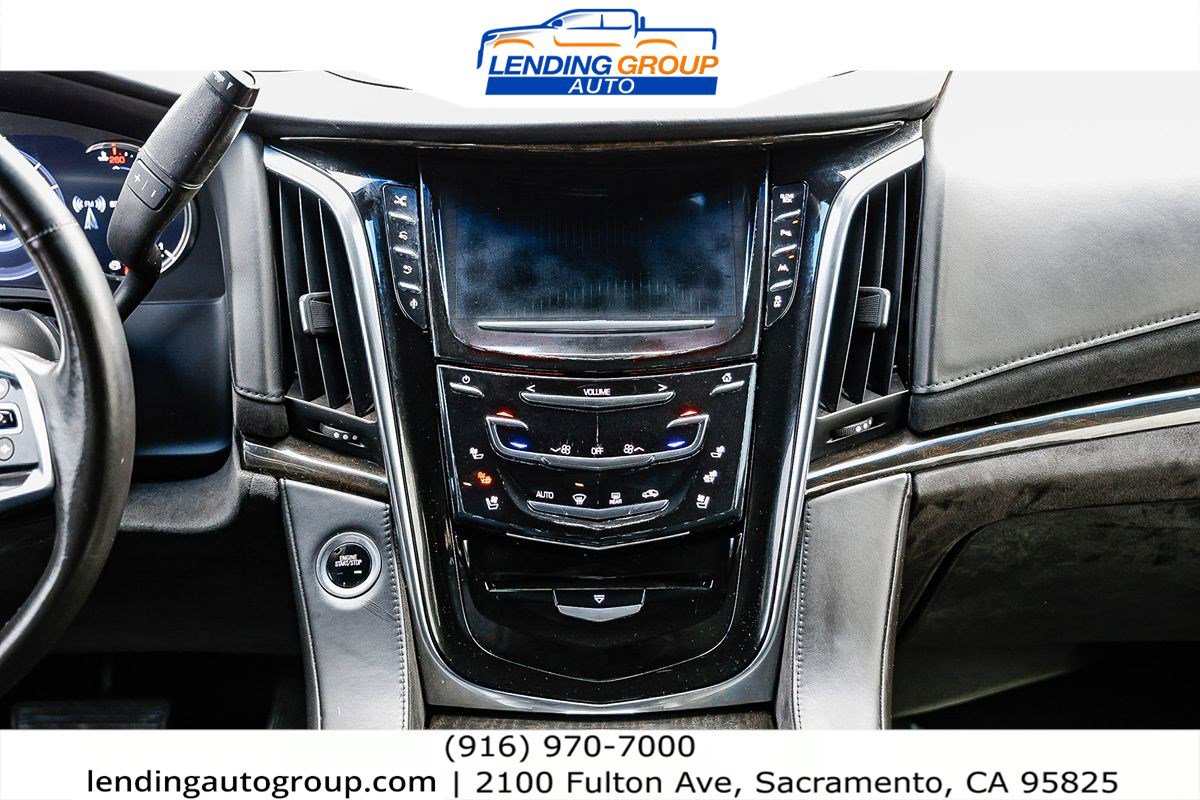Used 2016 Cadillac Escalade ESV Platinum image 11