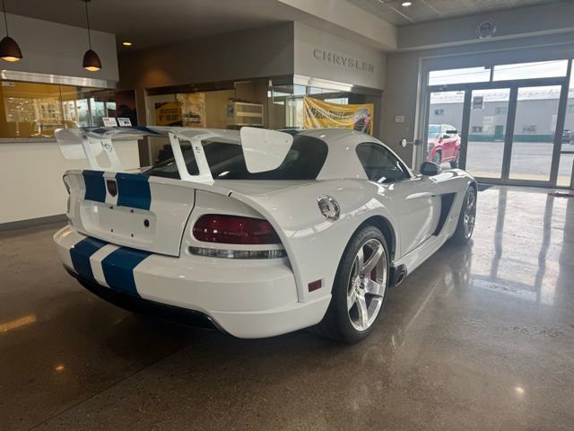 Used 2009 Dodge Viper SRT-10 w/ Aero Group RWD image 8