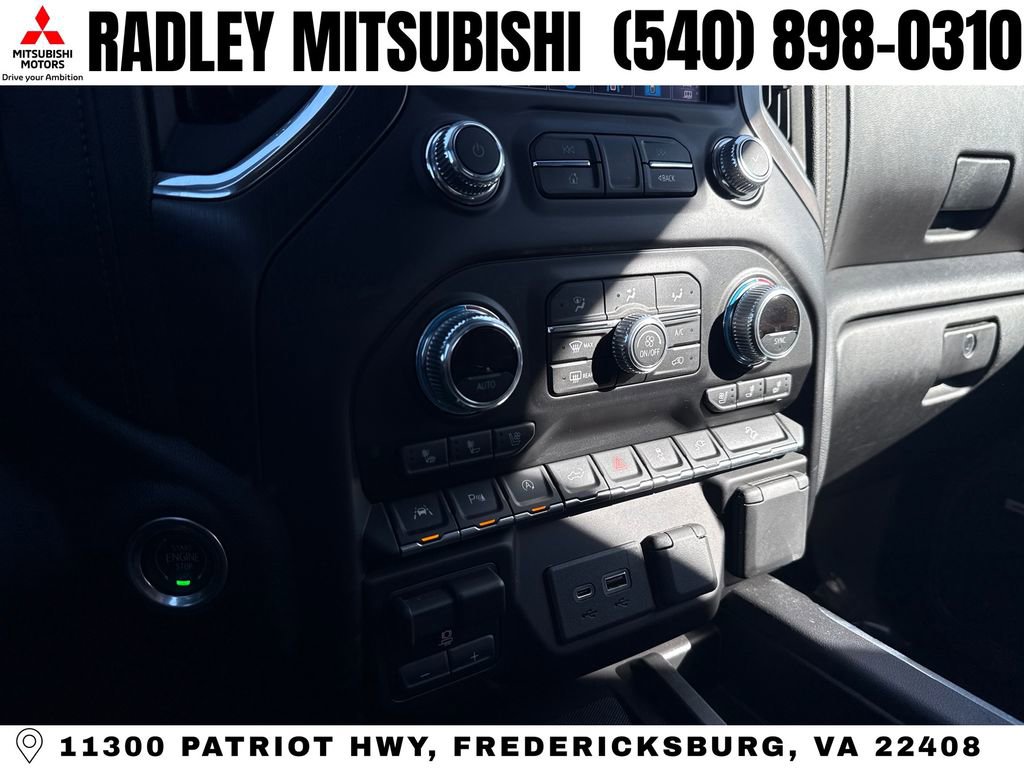 Used 2021 GMC Sierra 1500 AT4 w/ AT4 Premium Package image 10