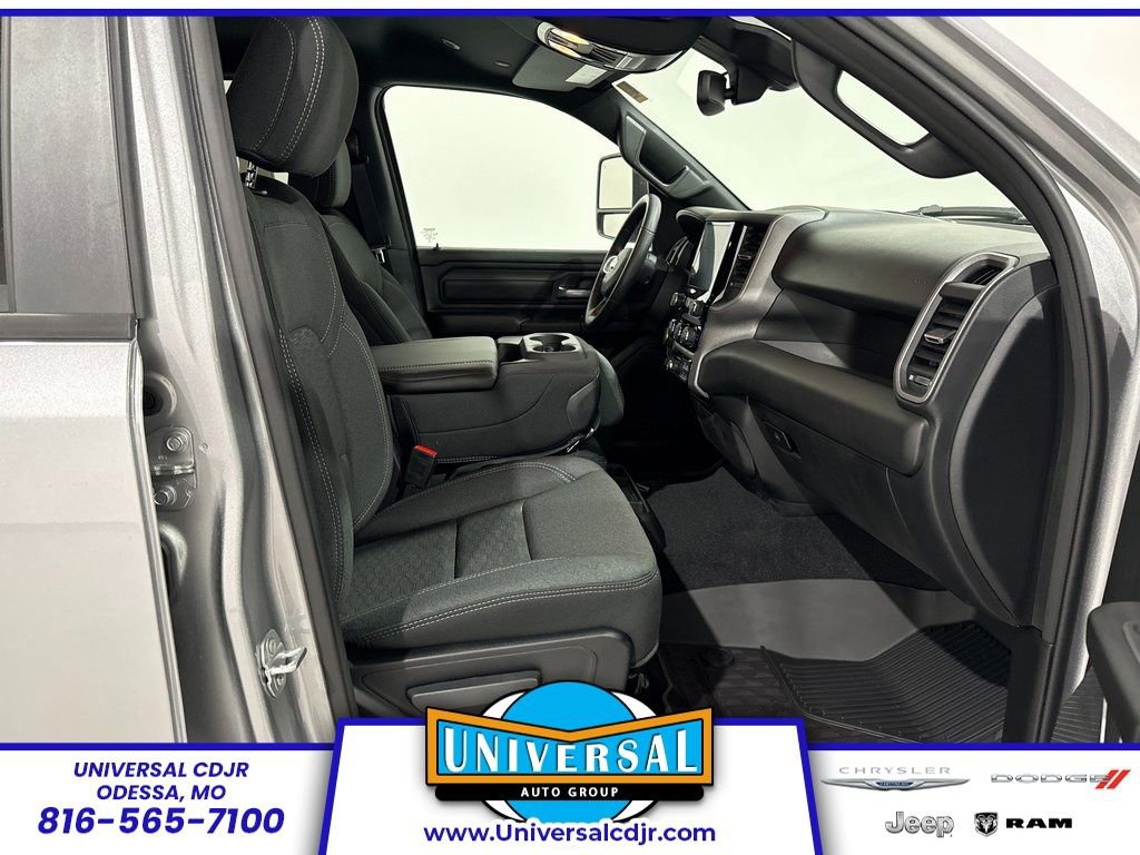 New 2025 RAM 1500 Tradesman AWD/4WD image 23