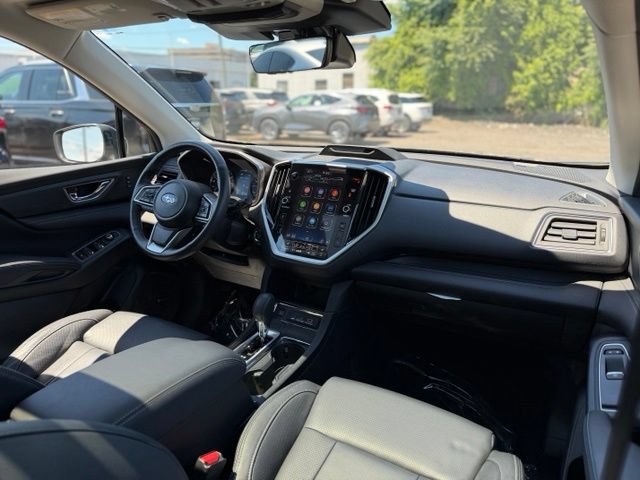 Used 2023 Subaru Ascent Limited w/ Technology Package AWD/4WD image 19