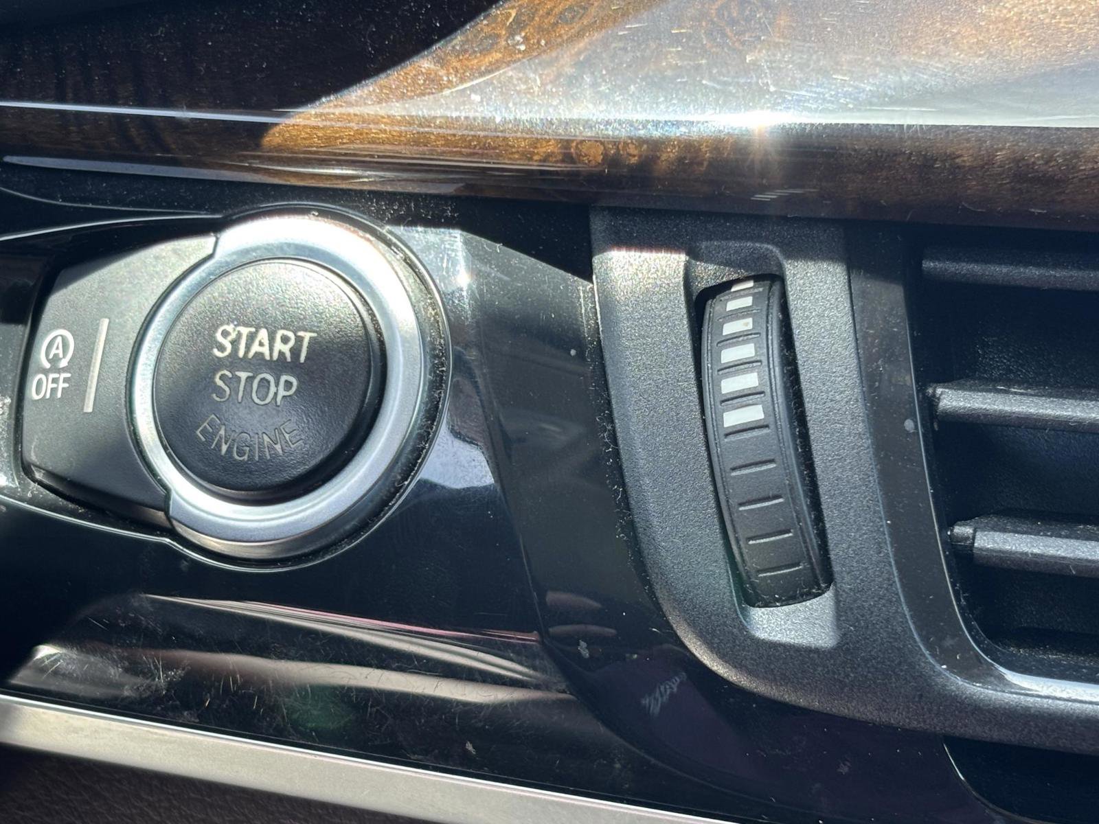 Used 2015 BMW X5 xDrive35i w/ Premium Package image 33