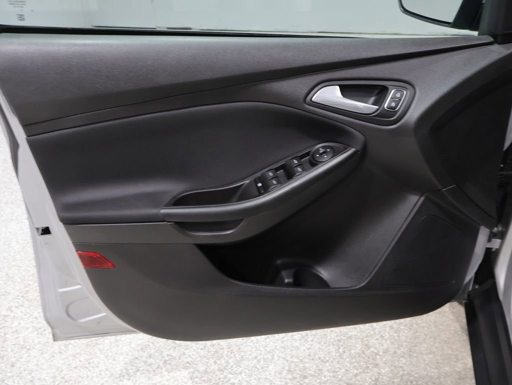Used 2018 Ford Focus SE image 13