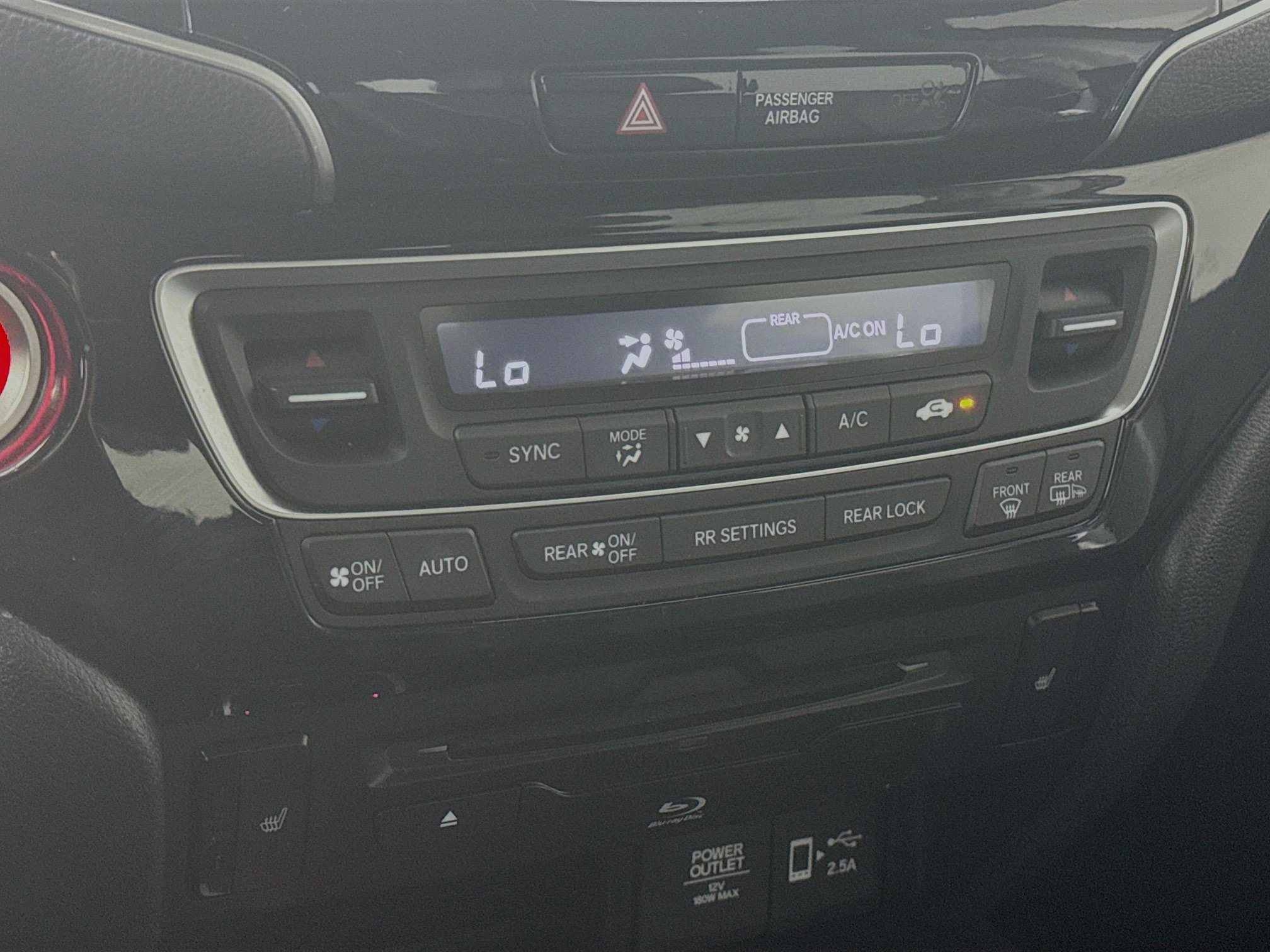 Used 2020 Honda Pilot Touring image 16