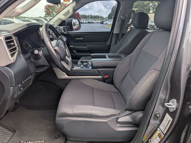 Used 2023 Toyota Tundra SR5 w/ SR5 Convenience Package AWD/4WD image 7