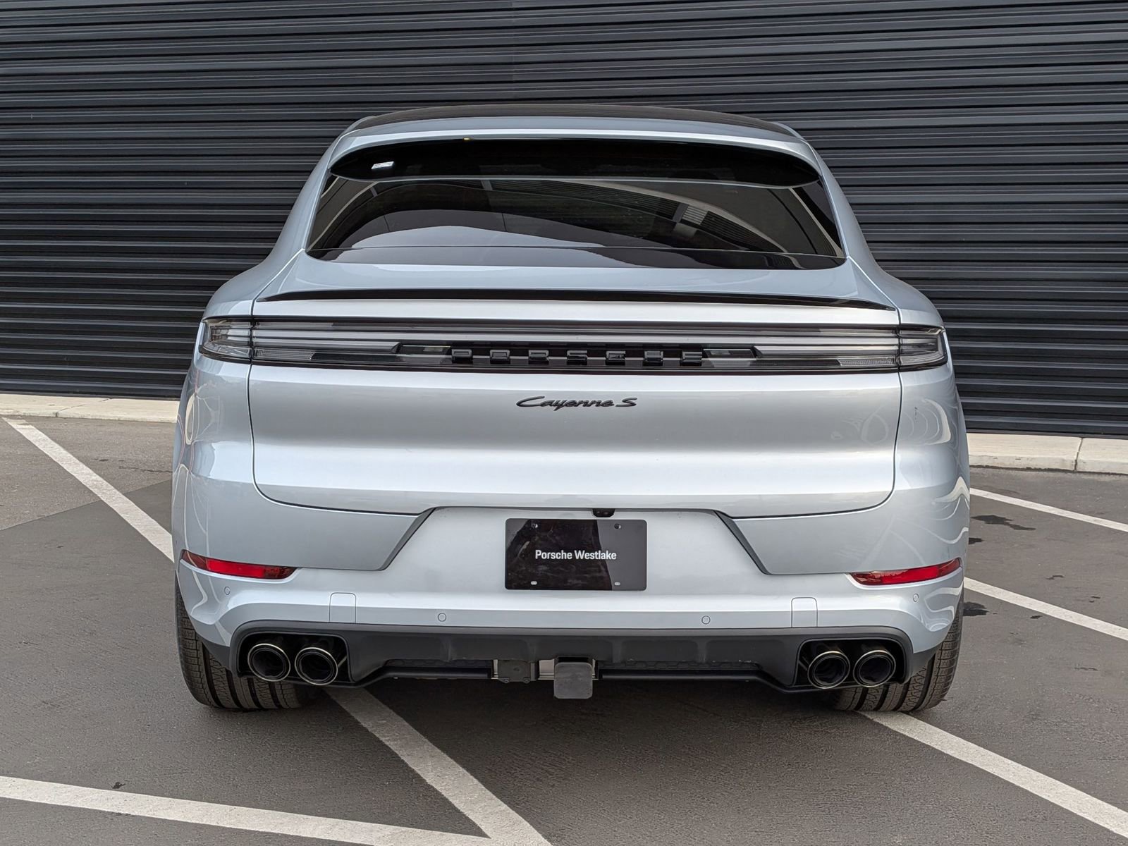 New 2026 Porsche Cayenne S image 10
