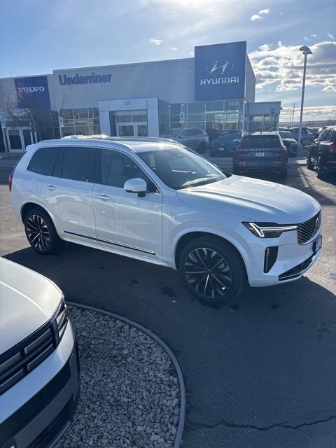 New 2026 Volvo XC90 B6 Plus w/ Protection Package Premier AWD/4WD image 2