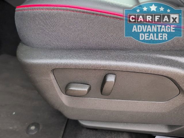 Used 2023 Buick Envision Essence w/ Sport Touring Package image 14