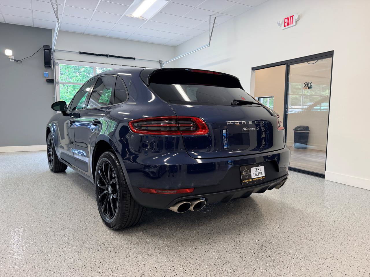 Used 2015 Porsche Macan S AWD/4WD image 7