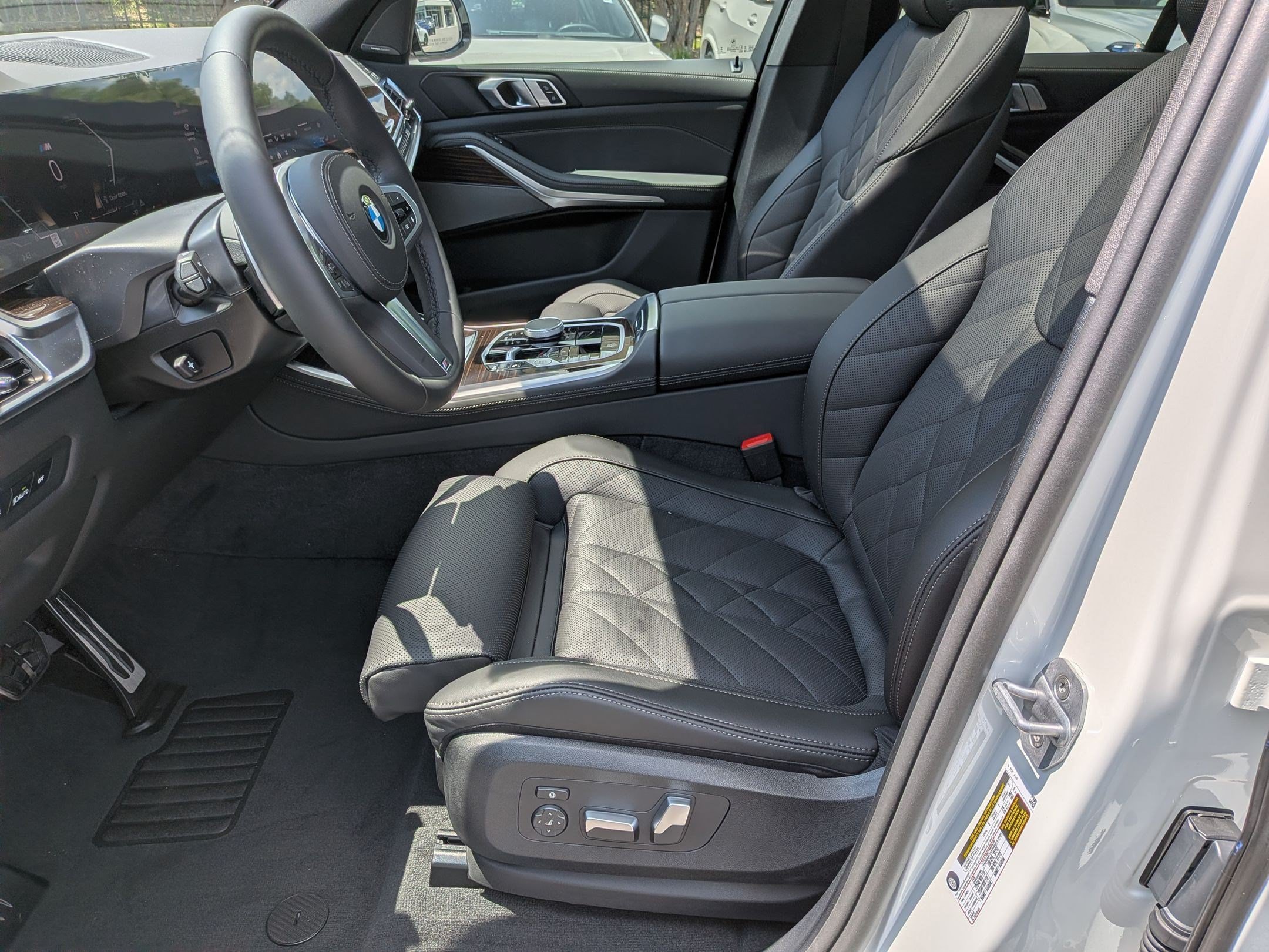New 2026 BMW X5 sDrive40i w/ M Sport Package RWD image 15