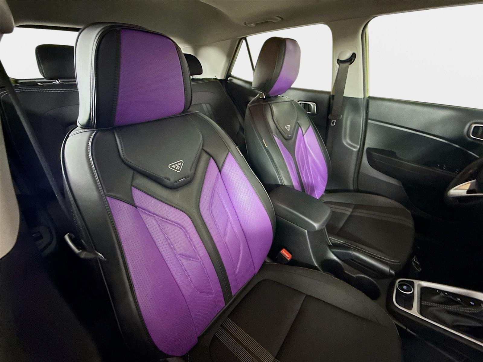 Used 2022 Hyundai Venue SEL w/ Cargo Package FWD image 26