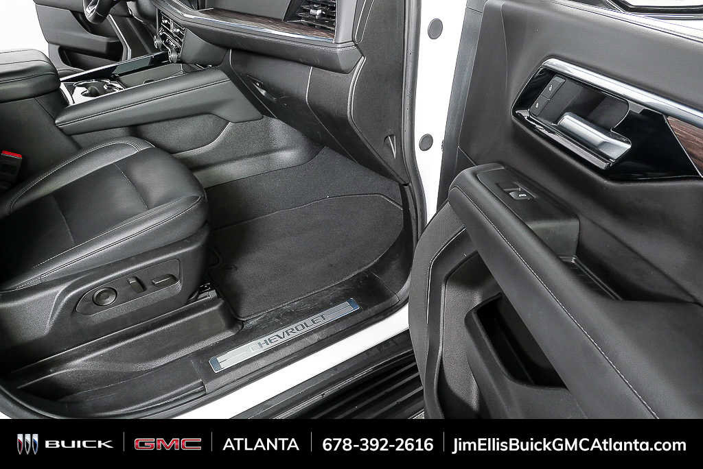 Used 2025 Chevrolet Tahoe LT AWD/4WD image 24