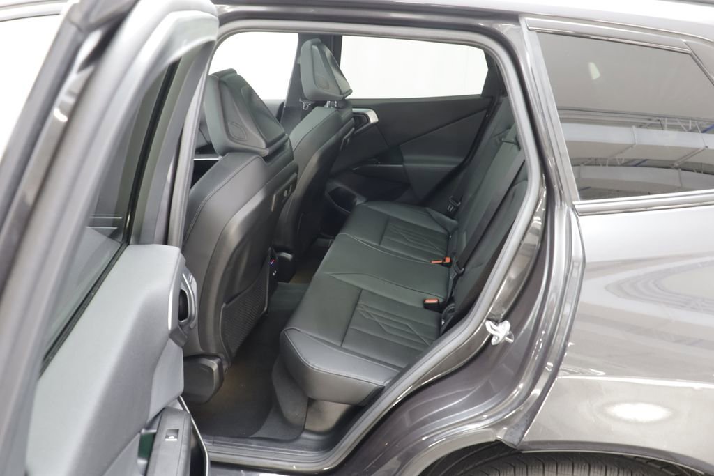 Certified 2025 BMW X3 M50 w/ Premium Package image 15