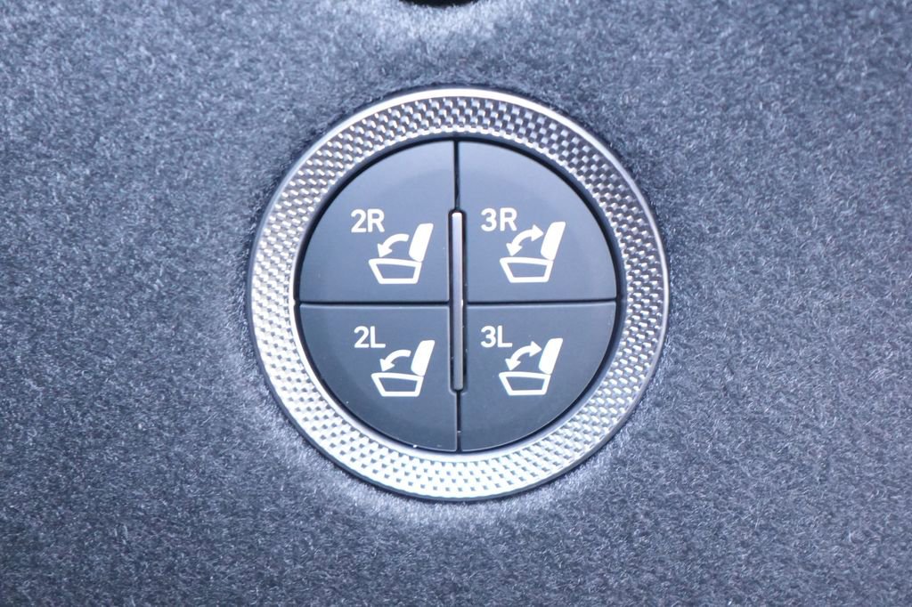 New 2026 Genesis GV80 2.5T Prestige image 30