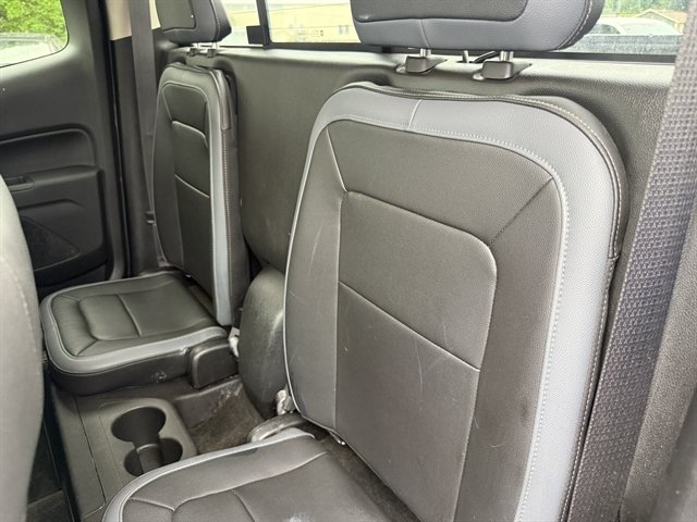 Used 2018 Chevrolet Colorado Z71 AWD/4WD image 18