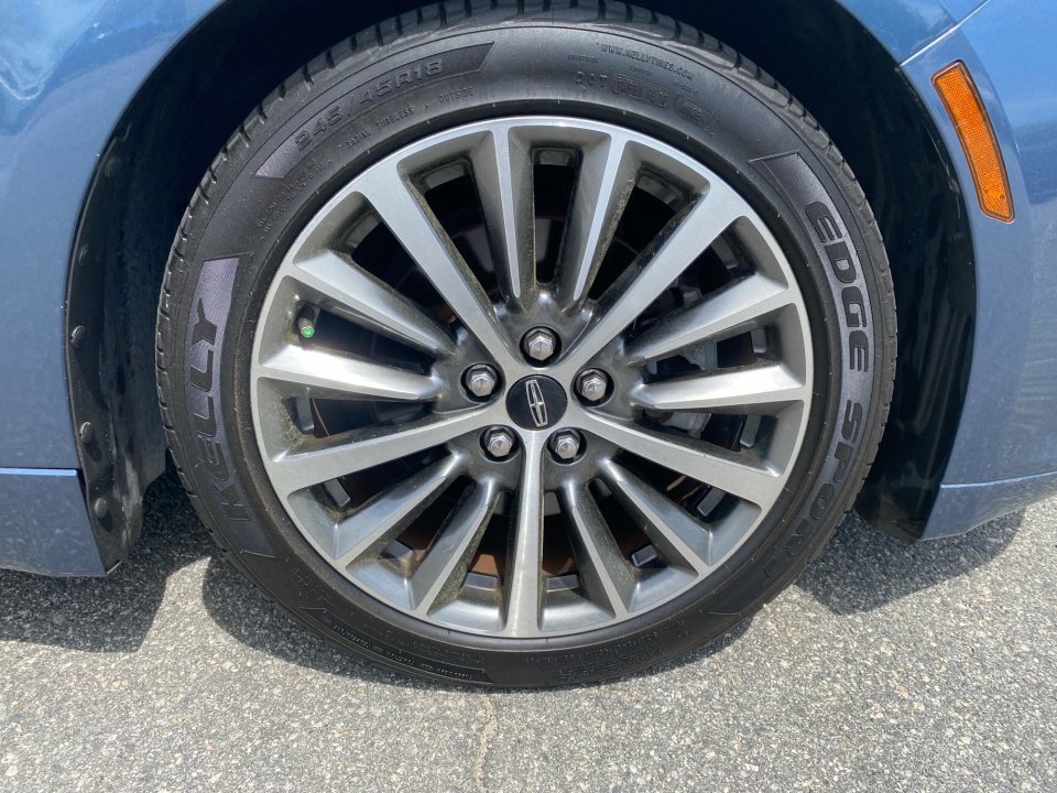 Used 2018 Lincoln MKZ Premiere FWD image 29