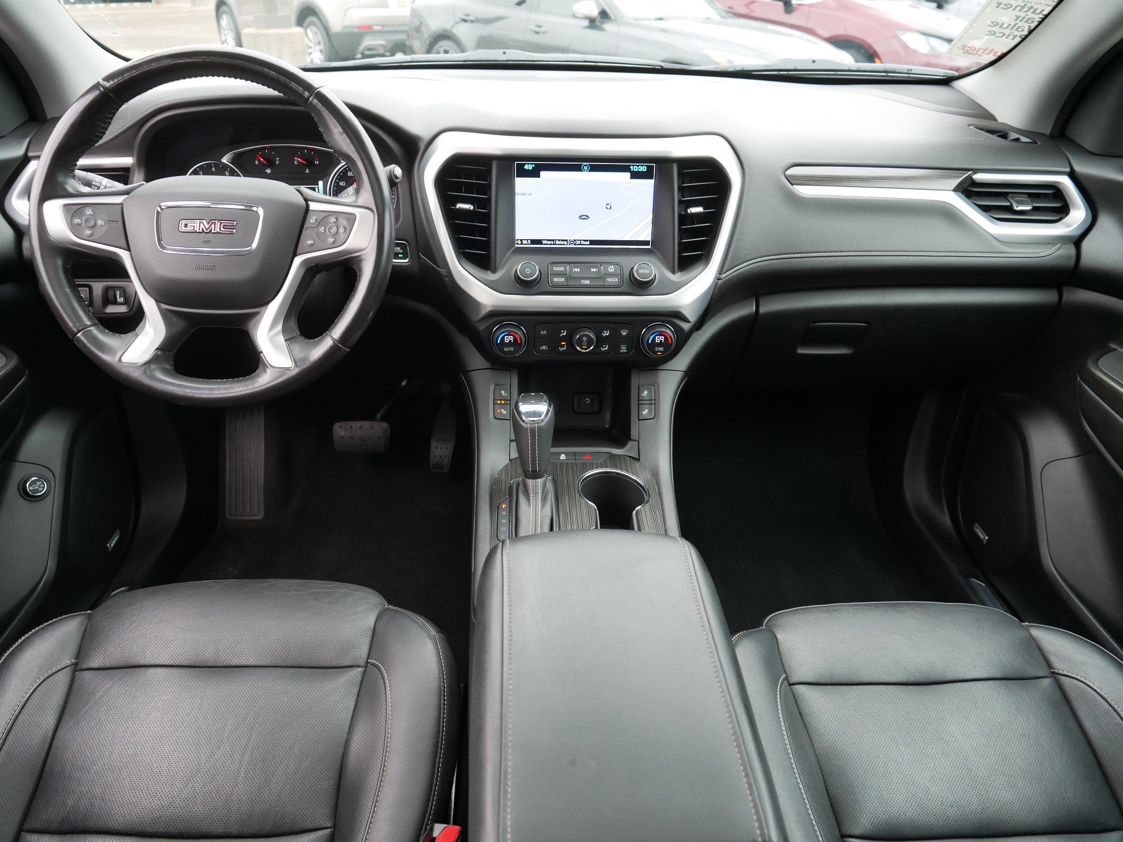 Used 2018 GMC Acadia SLT image 10