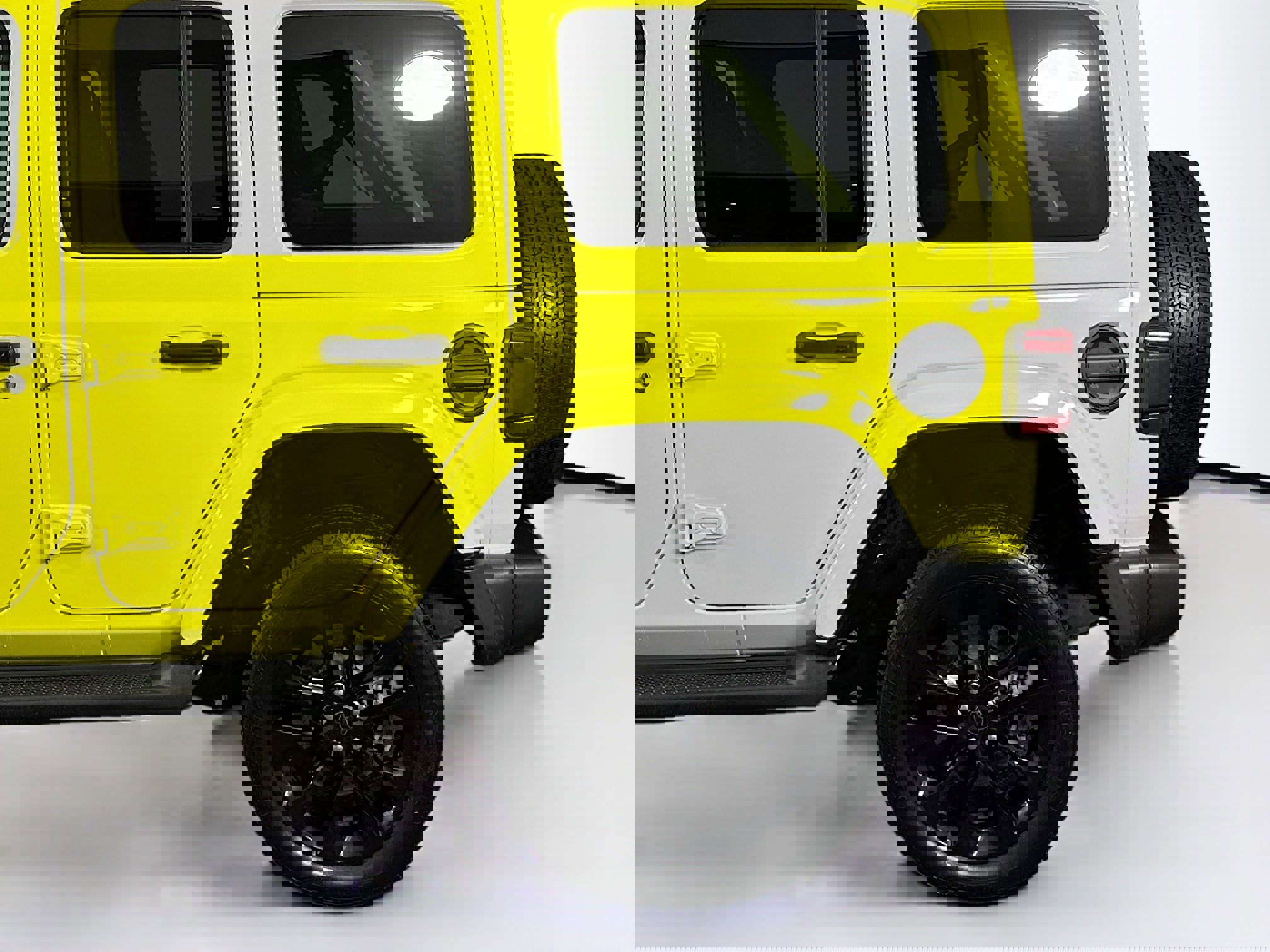 Used 2024 Jeep Wrangler Sahara w/ Technology Group image 42