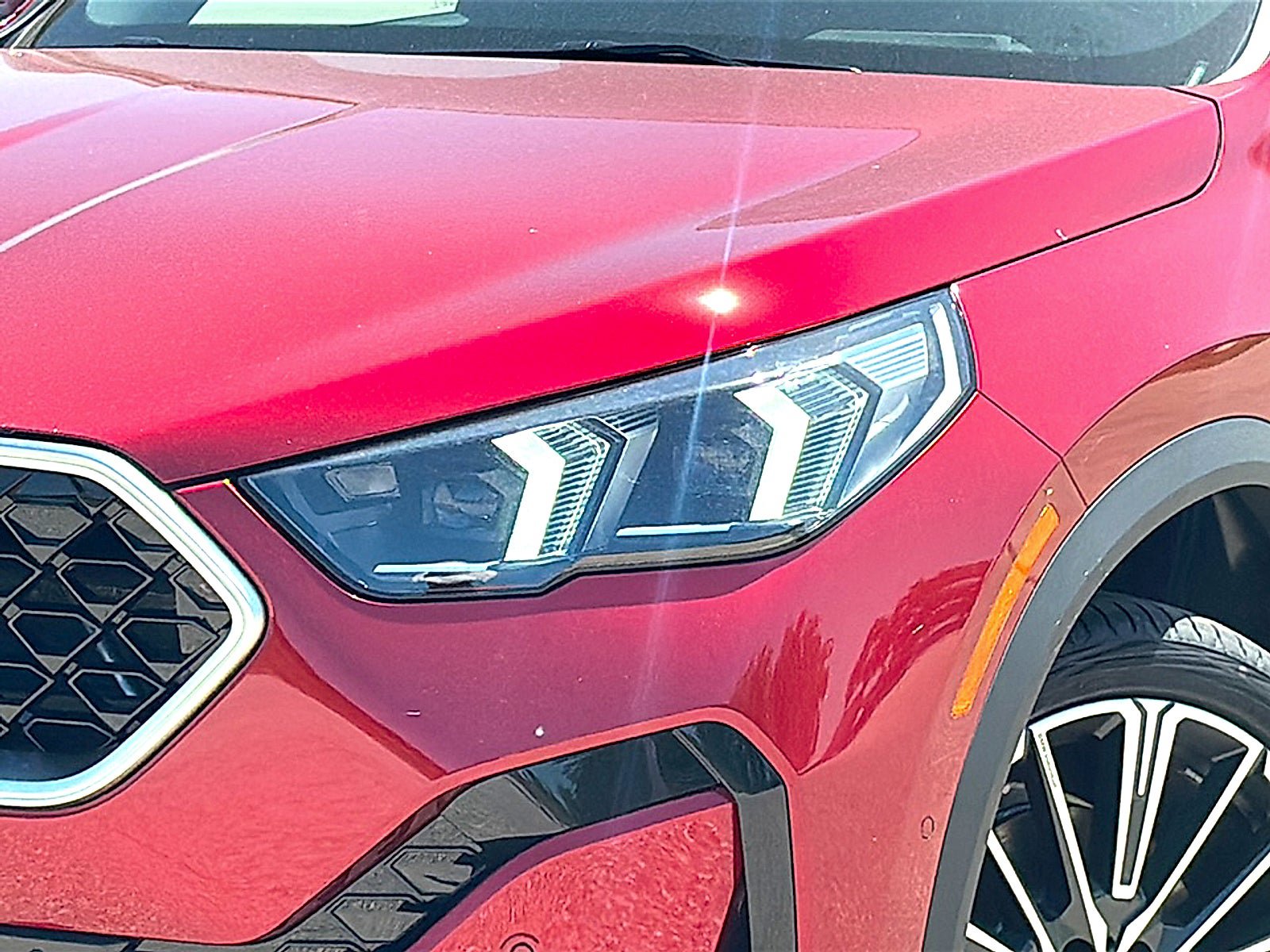 New 2026 BMW X2 xDrive28i w/ Technology Package AWD/4WD image 4