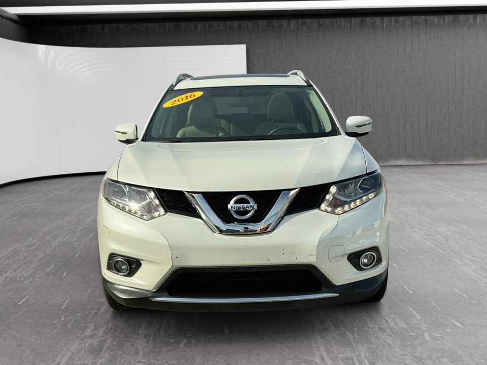 Used 2016 Nissan Rogue SL w/ SL Premium Package AWD/4WD image 2