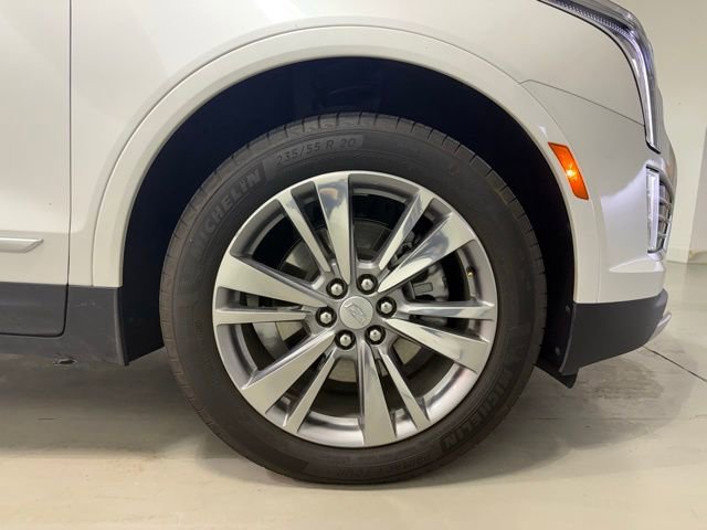 Used 2025 Cadillac XT5 Premium Luxury image 31