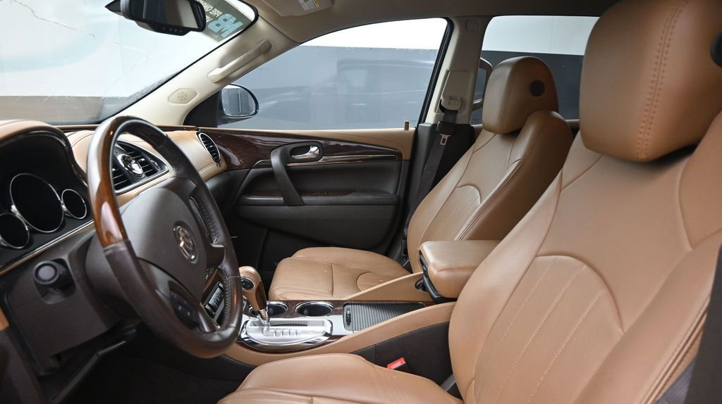 Used 2017 Buick Enclave Leather FWD image 27