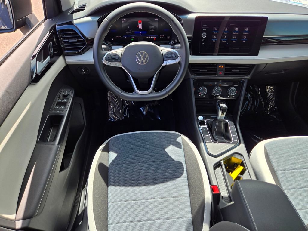 Certified 2025 Volkswagen Taos S FWD image 10