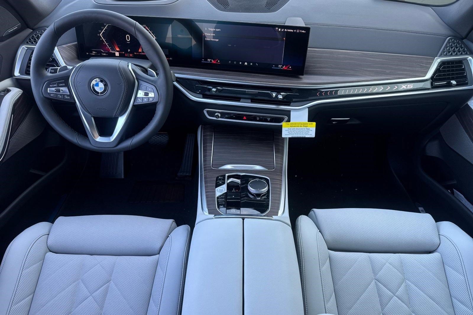 Used 2026 BMW X5 xDrive40i AWD/4WD image 14