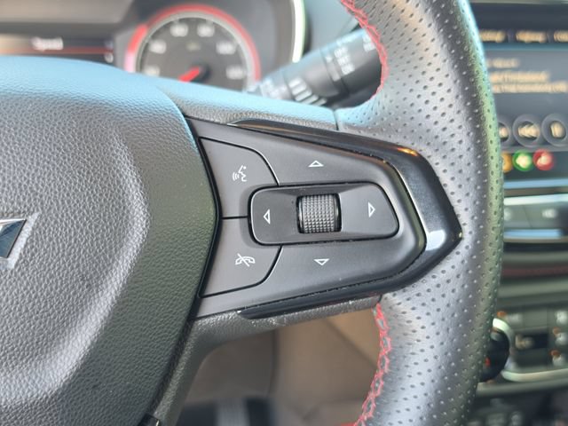 Used 2023 Chevrolet TrailBlazer RS w/ Sun and Liftgate Package FWD image 25