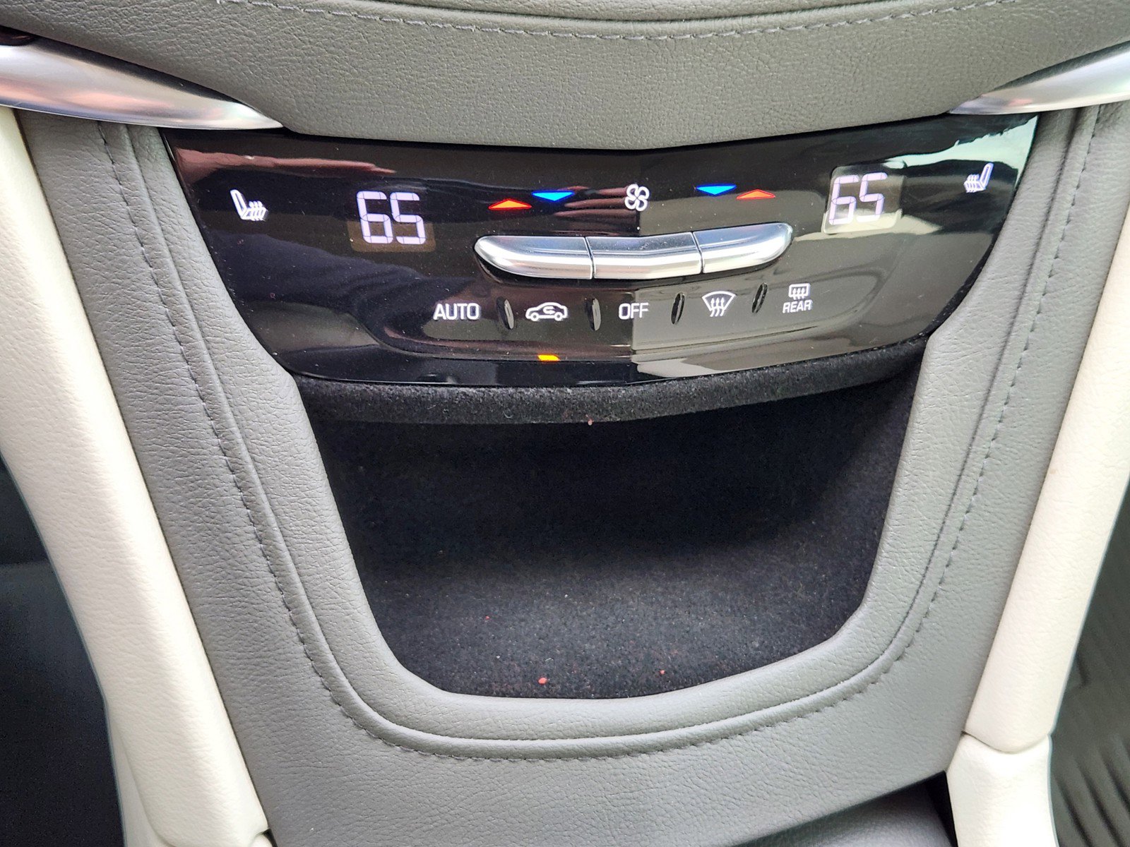 Used 2019 Cadillac XT5 Luxury FWD image 15