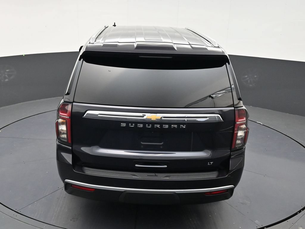 Used 2024 Chevrolet Suburban LS RWD image 15