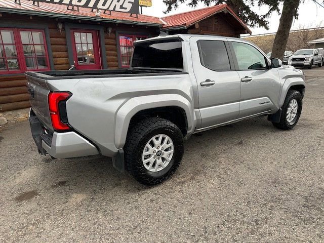 Used 2025 Toyota Tacoma TRD Sport image 25