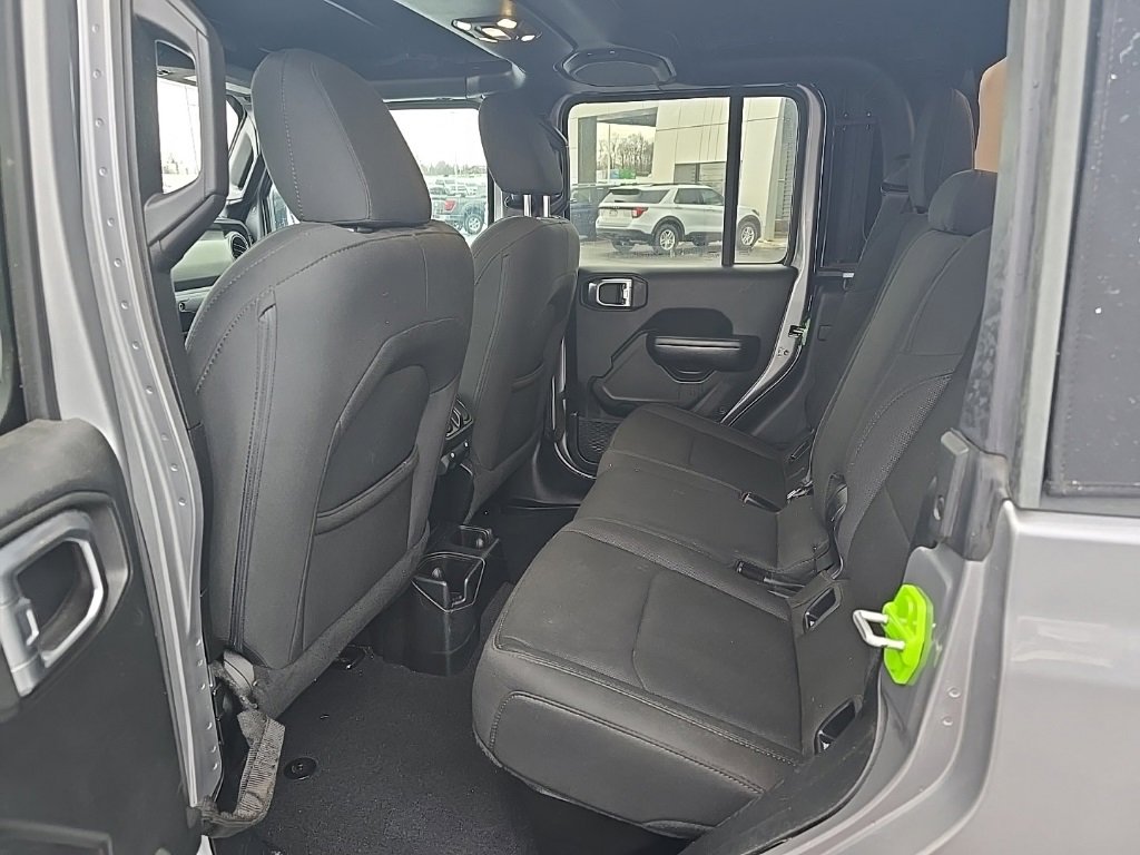 Used 2020 Jeep Gladiator Sport w/ Quick Order Package 24S image 18