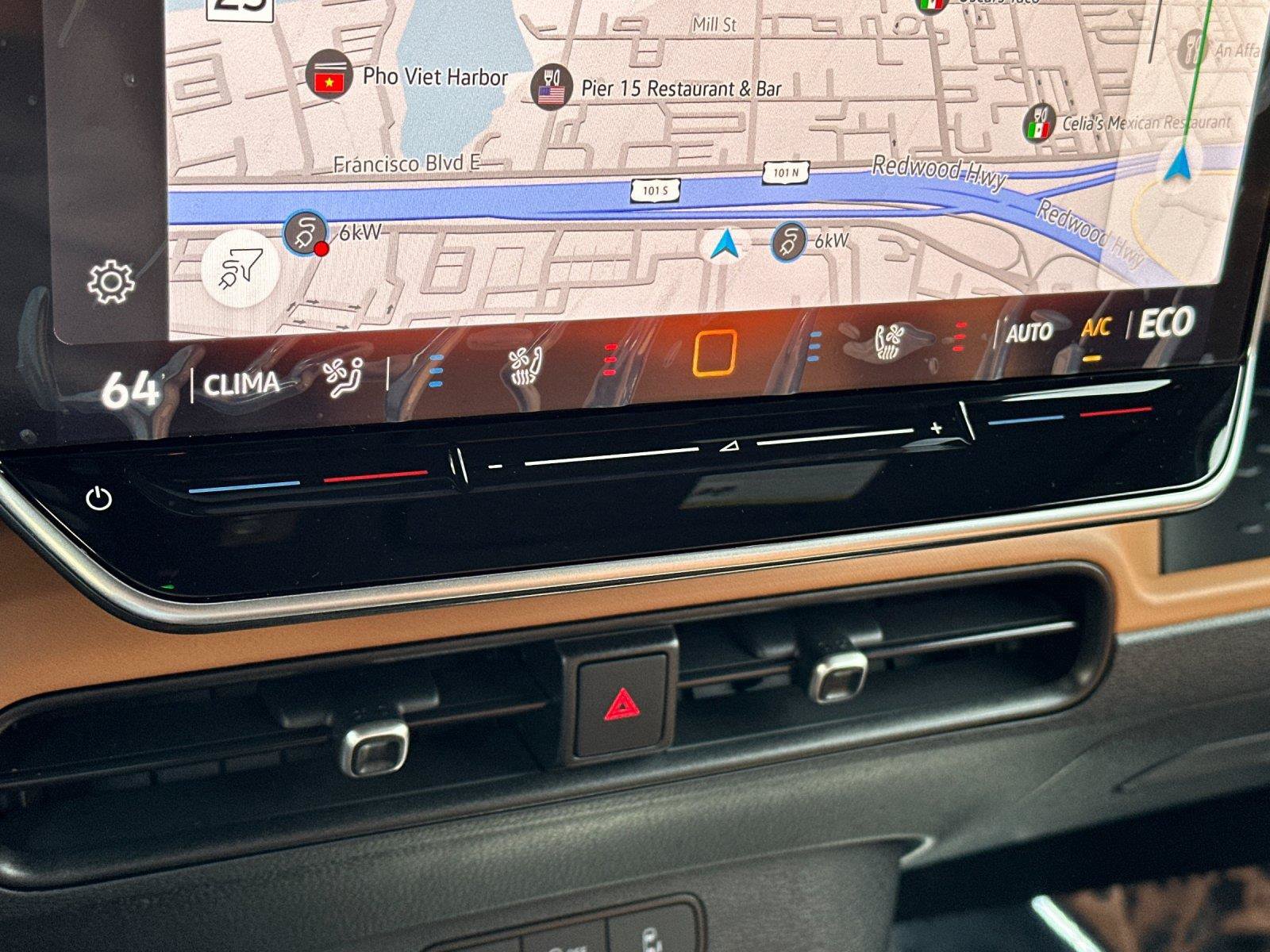 New 2025 Volkswagen ID. Buzz Pro S RWD image 21