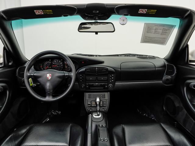 Used 2001 Porsche 911 Carrera RWD image 17