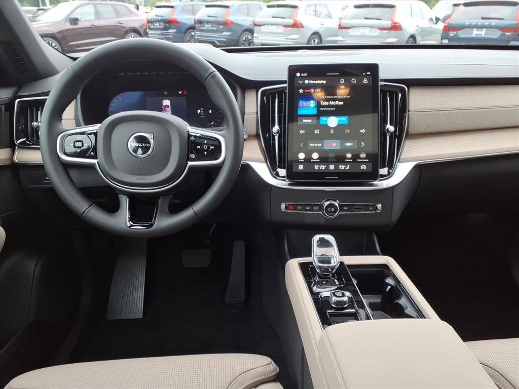 New 2026 Volvo XC90 B6 Ultra image 13